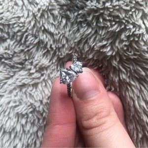 Pandora Ring